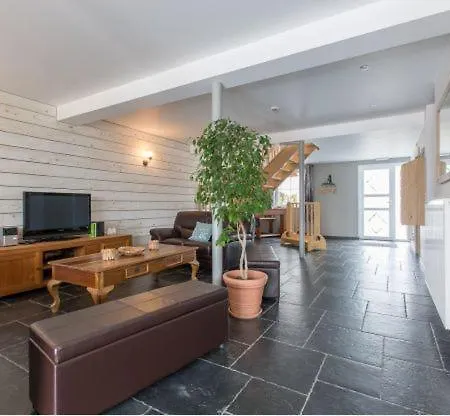 La Recreation 马尔梅迪